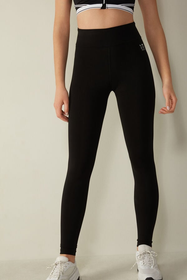 Intimssimi In Action Leggings in Organic Stretch Cotton Black | XUSBH40027