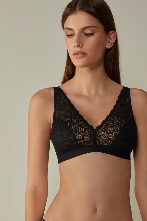 Intimssimi Lara Triangle Bra in Lace Black | USDFL66843