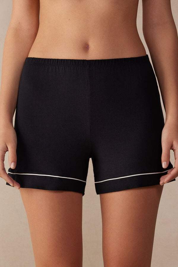 Intimssimi Modal Shorts with Contrast Trim Black | QUSWA52022