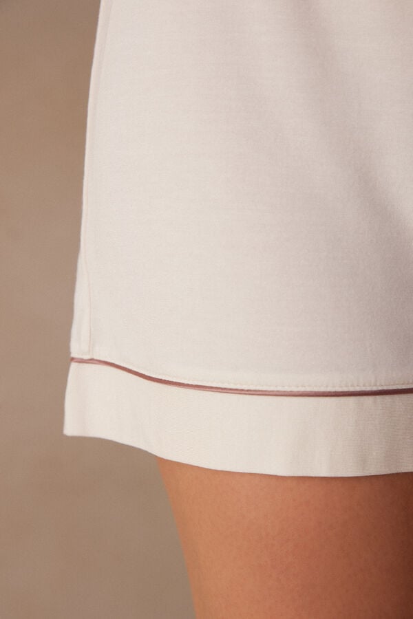 Intimssimi Modal Shorts with Contrast Trim Natural | SUSVO52000