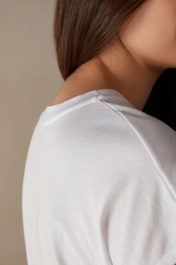 Intimssimi Short Sleeve Crew Neck Top in Supima® Ultrafresh cotton White | FUSUI18783