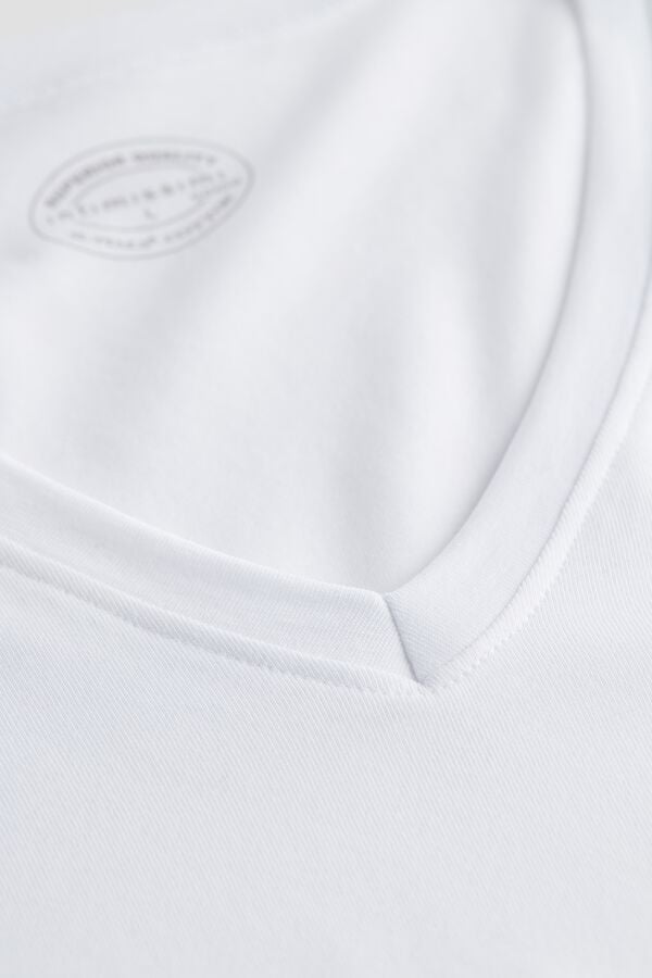 Intimssimi V-neck T-shirt in Stretch Supima® Cotton White | FUSHY86921