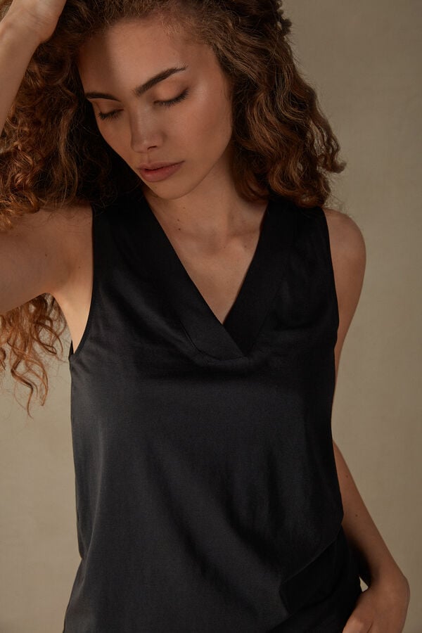 Intimssimi V-neck Top in Supima® Ultrafresh Cotton Black | UUSTG60343